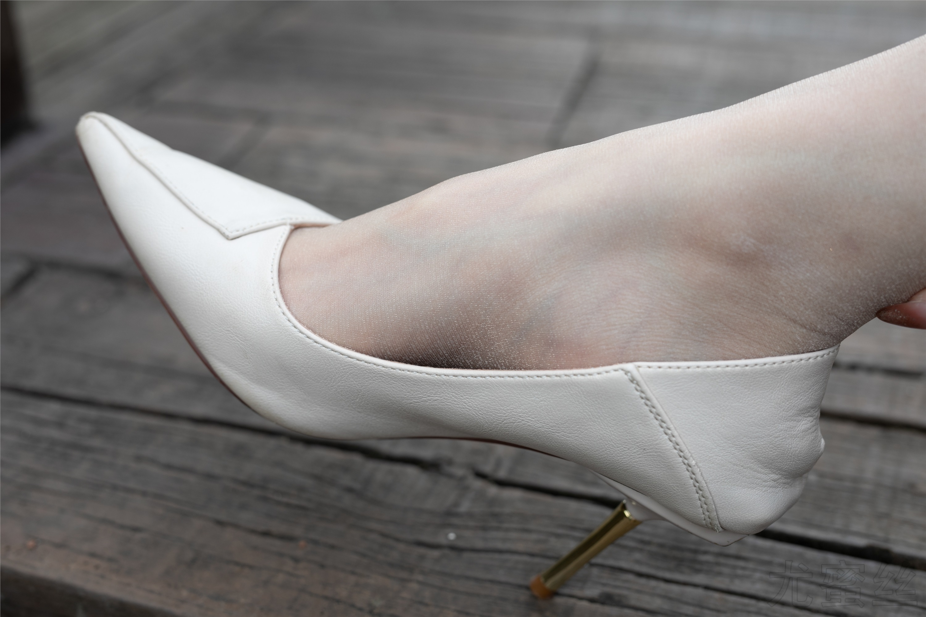 尤蜜丝 穿搭写真 NO.046